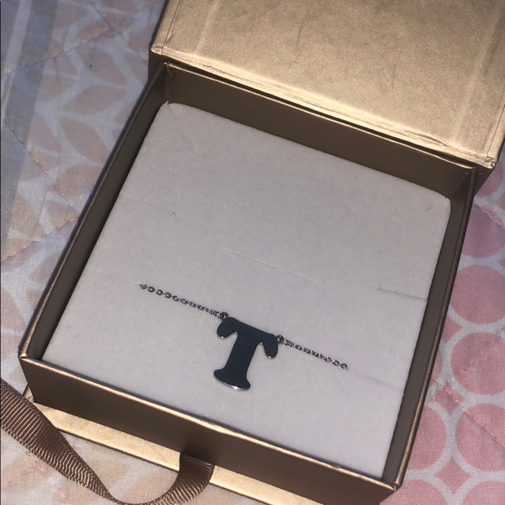 initial necklace